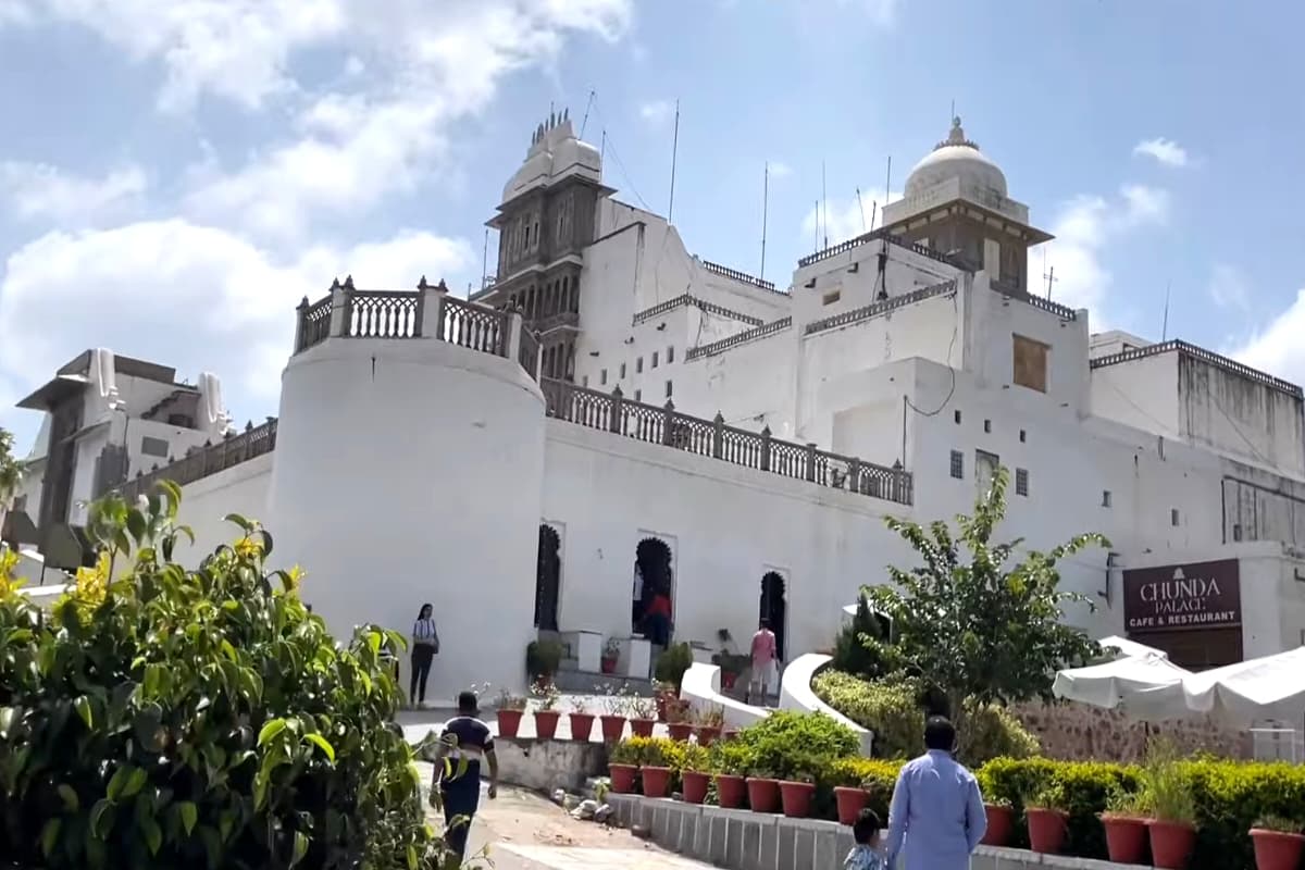 Sajjangarh Fort overlooking Udaipur city